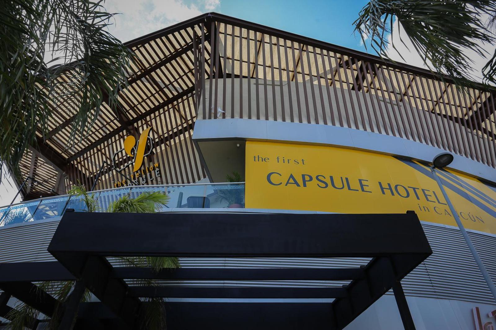 Hotel The Yellow Capsule Cancun Close To Airport Exterior foto